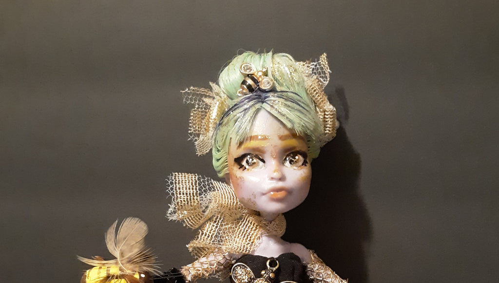 OOAK Monster High Repaint Doll Bea Grateful