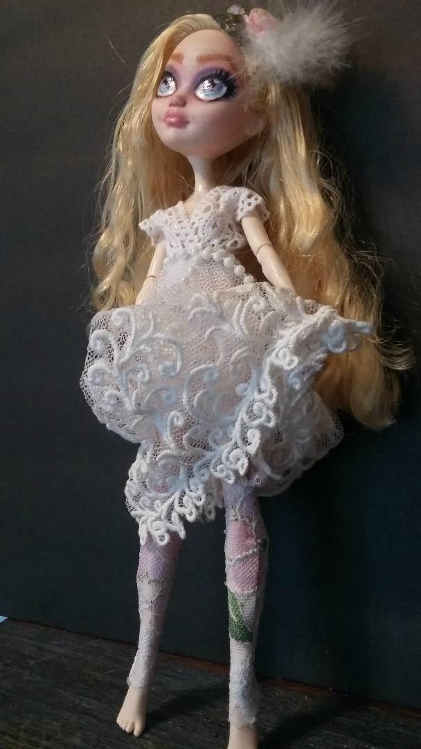 Victoria OOAK Doll Custom Ever After High Repaint